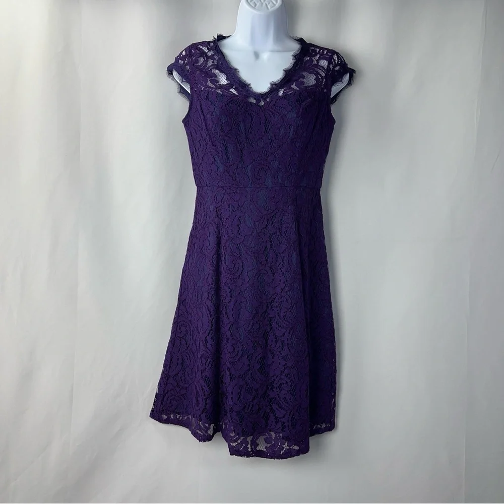 Adrianna Papell Deep Purple Lace Dress Size 4 Petite - Picture 4 of 8